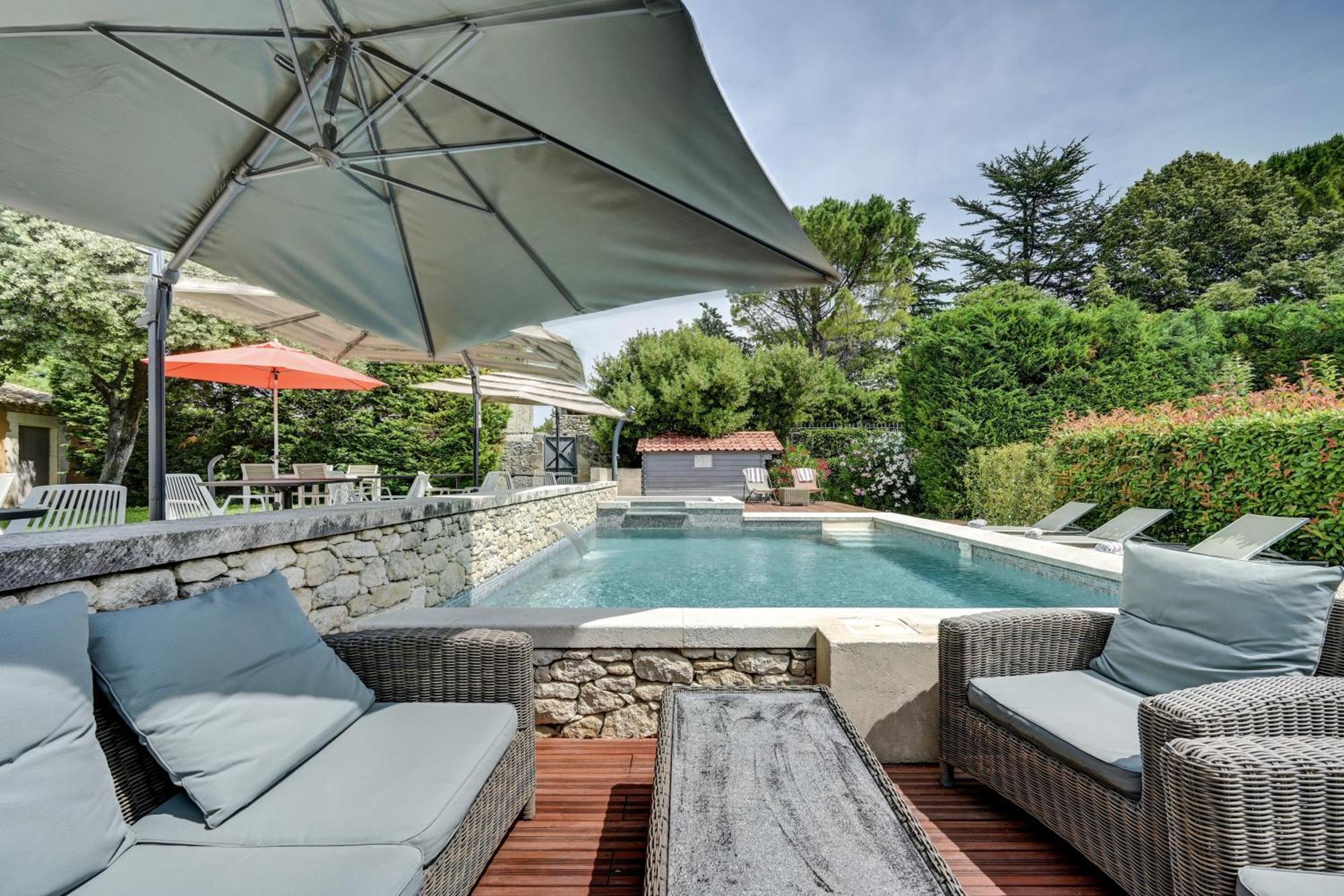 La Belle Vie Hotell Saint-Hilaire-dʼOzilhan Exteriör bild