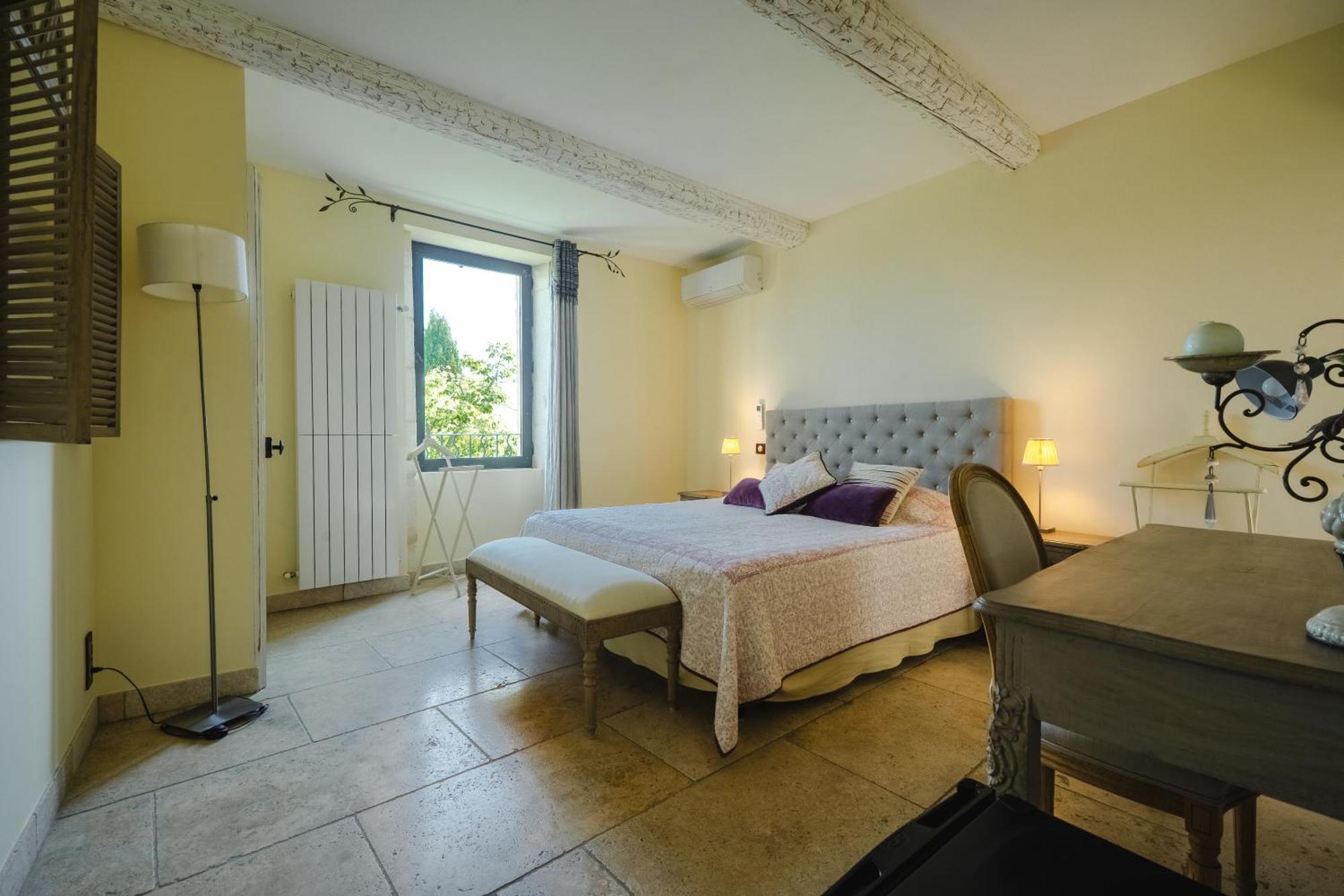 La Belle Vie Hotell Saint-Hilaire-dʼOzilhan Exteriör bild